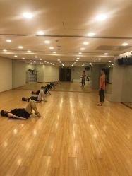 -白珂舞蹈教室
