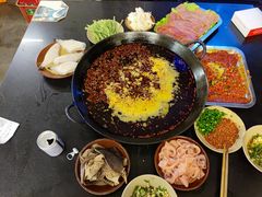 -岗上渣渣老火锅(两路口店)