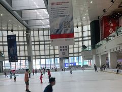 -冰纷万象滑冰场(深圳万象城店)