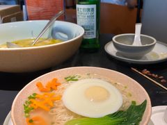 -麻六记(凤凰汇店)