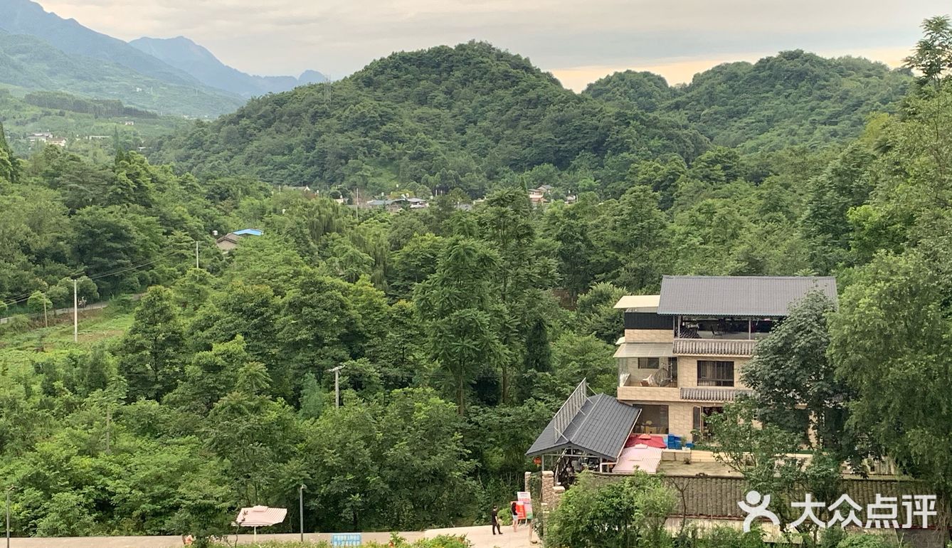 端上来时香味就飘了很远