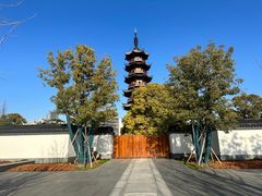 -龙华寺
