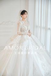 -AMOR艾沫婚纱奢品荟(设计师勒泰店)
