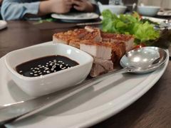 -Chom Cafe and Restaurant