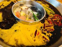 -毛毛老火锅(八年观音桥店)