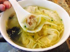 -笑来喜馄饨小笼工坊店(湖滨街店)