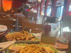 -肥肥虾庄·金牌油焖大虾(杨园滨江时代walk店)