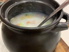 荔湾艇仔粥-乜都得港式茶楼(天贵路店)