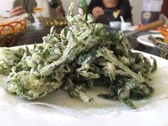 炸花椒芽-姥家大锅台水库渔家