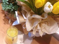 -ZING COFFEE 镜咖啡