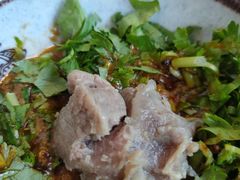 -毛辣果·贵州红酸汤牛肉火锅(西单店)