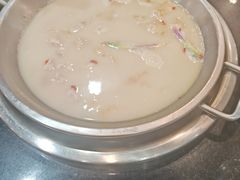 -老来福·非遗酸汤兔(凯旋路店)