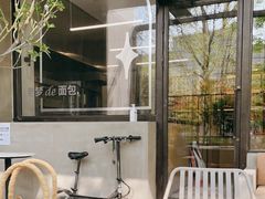露天位-老梦面包CHEZMOREL(麦子店)