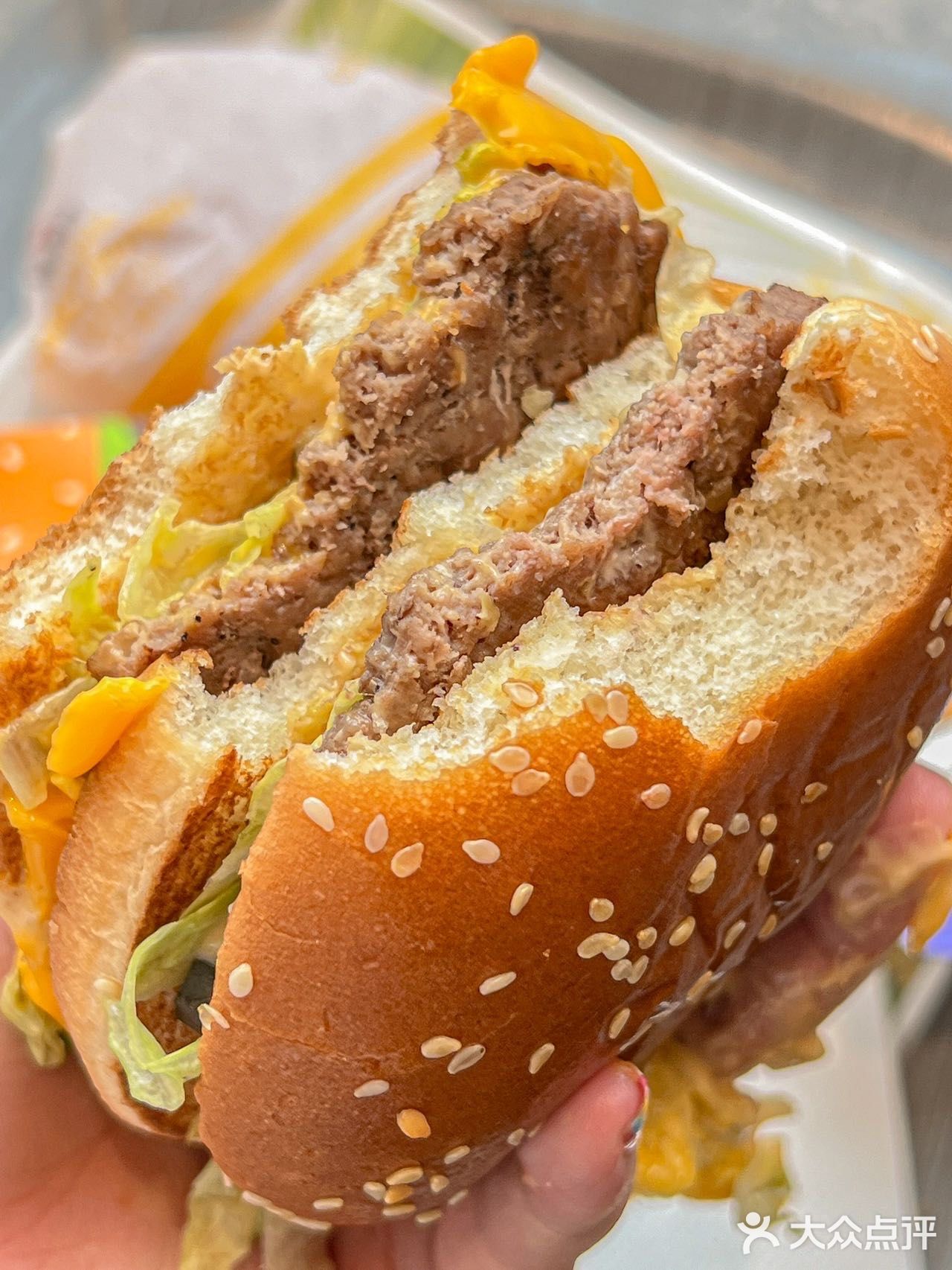 只有这样的🍔才能称之为我心中的汉堡之王！！
