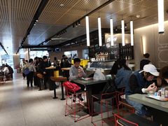 大堂-麦当劳(龙阳路店)