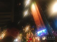 -胡桃里乐队酒馆(鎏嘉码头店)