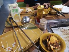 -牛佳客自助烤肉火锅餐厅(万泰汇店)