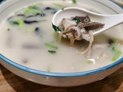-清真·玛丽亚新疆菜主题餐厅(浙江中路店)