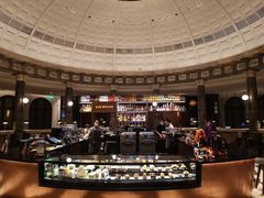 -星巴克臻选(天津恒隆广场旗舰店)