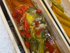 -胡须哥网红竹筒菜