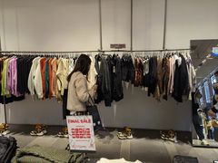 -URBAN REVIVO(深圳华润万象天地店)