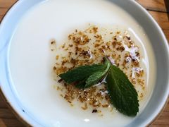宫廷杏仁豆腐-四季民福烤鸭店(前门廊房二条店)