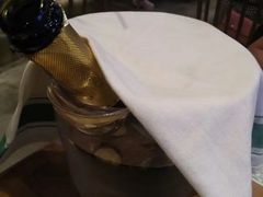 -临界音乐酒馆·小龙虾·江湖菜(华熙LIVE·鱼洞店)