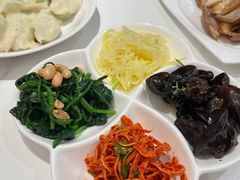 -东方饺子王(新奥购物中心店)