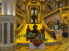 -丝路天山酒店(国际大巴扎店)