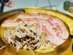 -猪啊牛呀羊啊铜盘烤肉(正大广场店)