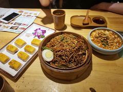 -小六汤包·老字号·中华名小吃(兴庆路店)