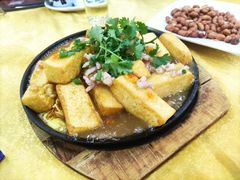 -南沙辉记烧鸡·荔枝木炭火吊烧(旧镇店)