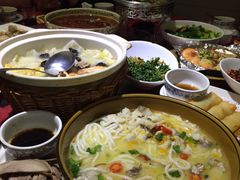 -侬佳蒸菜馆(听潮店)