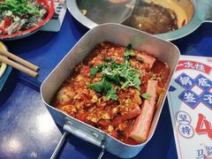 -马路边边串串香(苗栗路店)