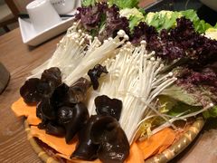 -拾味馆·浓鲜骨汤(光谷天地店)