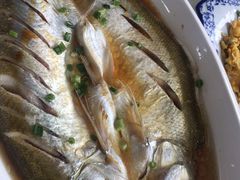 -七的湖·晚芳亭·阳澄湖农家菜·大闸蟹(莲花岛店)