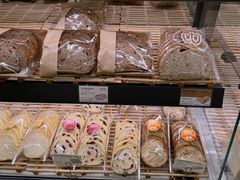 -巴黎贝甜(银城东苑店)