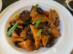 -鸿运楼烤鸭店(天桥店)