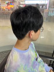 -川和潮人