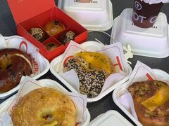 -HOT CRUSH趁热集合·现烤面包(环球港店)