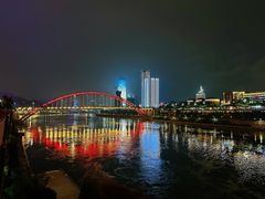 -中国宜宾·长江地标广场