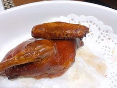 妙龄乳鸽-香山家宴