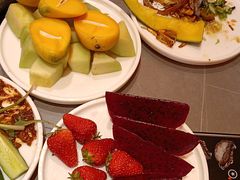 -黑金·寻焰自助百汇·烤肉·火锅(中街店)