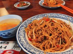 -赣南粉局·江西小炒·锅气炒粉(人民广场店)