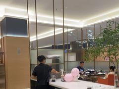 -红鼎豆捞·非遗鲍皇汤火锅(宝丰路店)