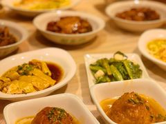 -老乡鸡(上海白玉兰广场店)