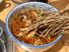 -大众跷脚牛肉馆·非遗传承单位(峨眉山店)