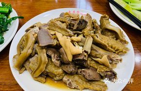 Braised Goose Offal
