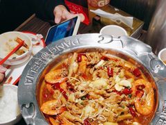 -胖哥俩肉蟹煲(湖滨银泰in77店)