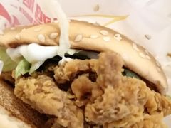 -麦当劳(金稻田路餐)